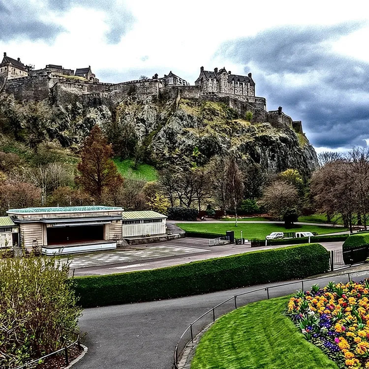 Visit Edinburgh Castle in Scotland Best Things to See