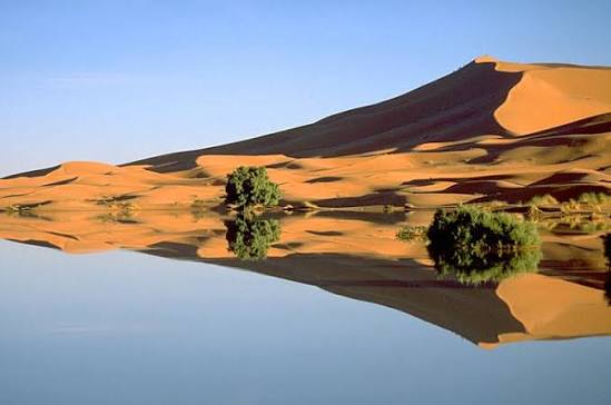 Lac Yasmina Merzouga, Morocco