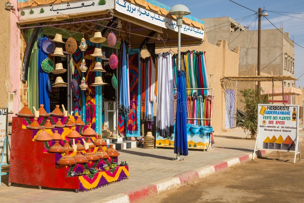 The Best Gifts You Can Buy from Merzouga for Friends