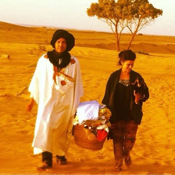 Walking from Merzouga to Hassi-Labied Oasis