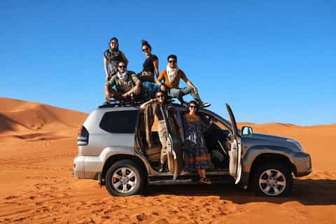 What activities can you do in the Sahara Desert