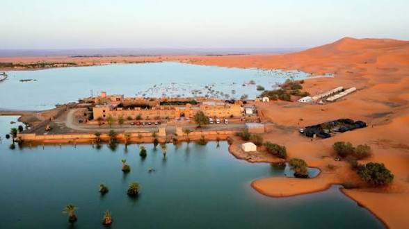Merzouga: Discover Seasonal Lakes and Oases