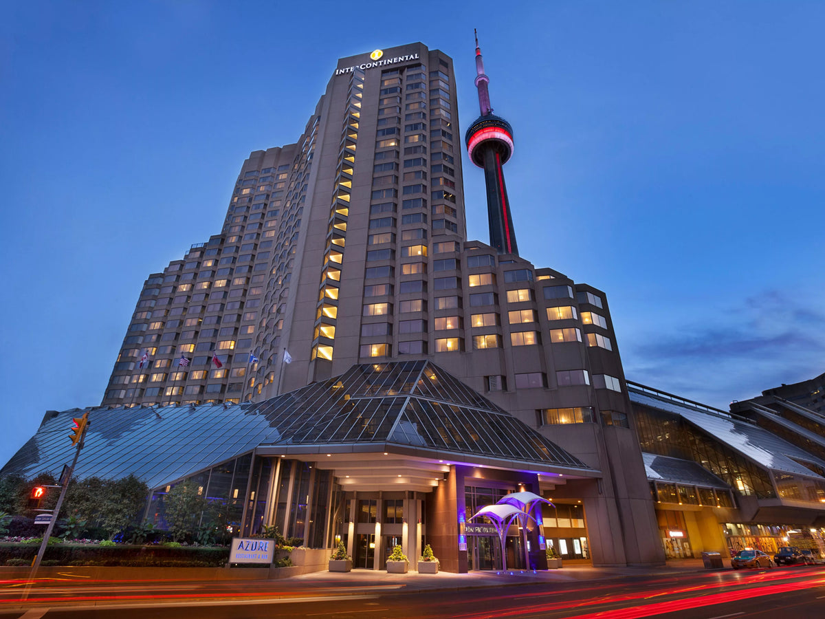 Discover the best hotels in Toronto, Canada