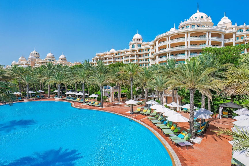  Dubai hotels with private pools in the room
