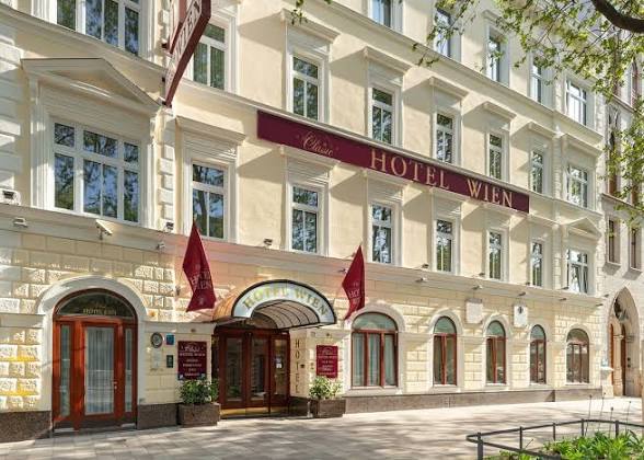 Vienna booking Marriott best Hotel in Austria