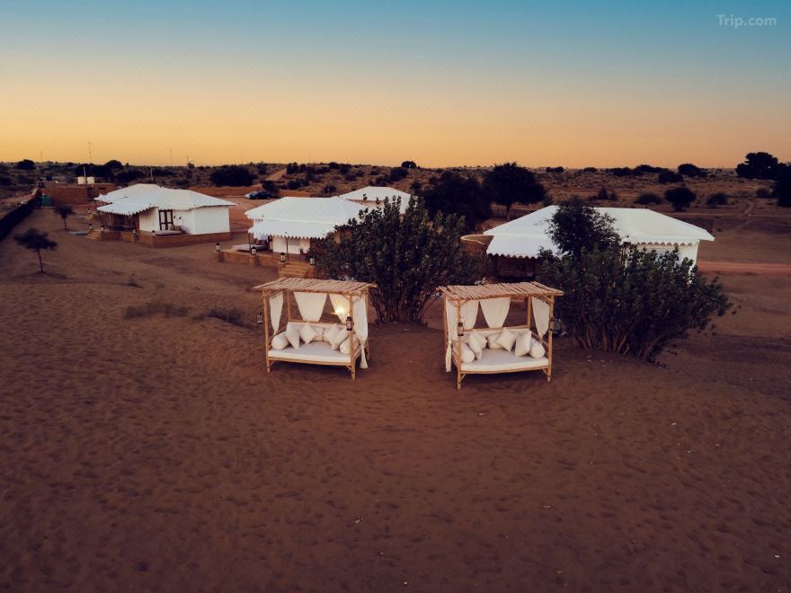 Grand Khalifa Luxury Camp in Jaisalmer,