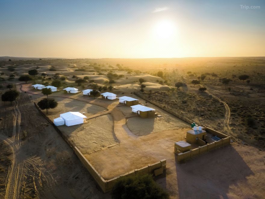Grand Khalifa Luxury Camp in Jaisalmer,