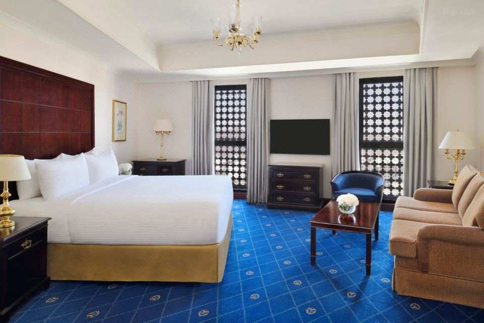 Hotels DAR AL HIJRA IC MADINAH by IHG