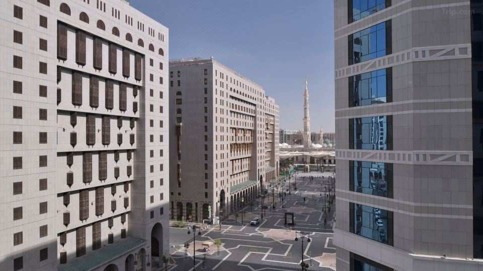 Hotels DAR AL HIJRA IC MADINAH by IHG
