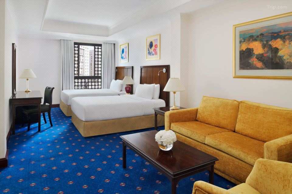 Hotels DAR AL HIJRA IC MADINAH by IHG