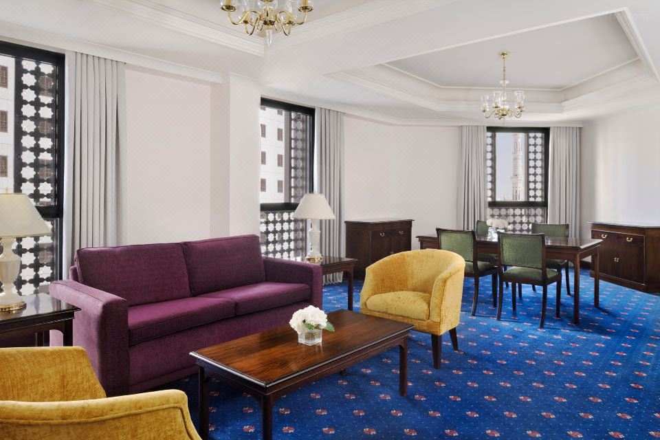 Hotels DAR AL HIJRA IC MADINAH by IHG