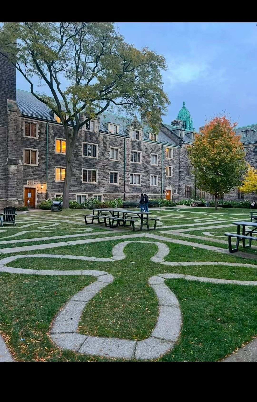 Canada Toronto  Scarborough Bluffs Casa Loma private charter day tour
