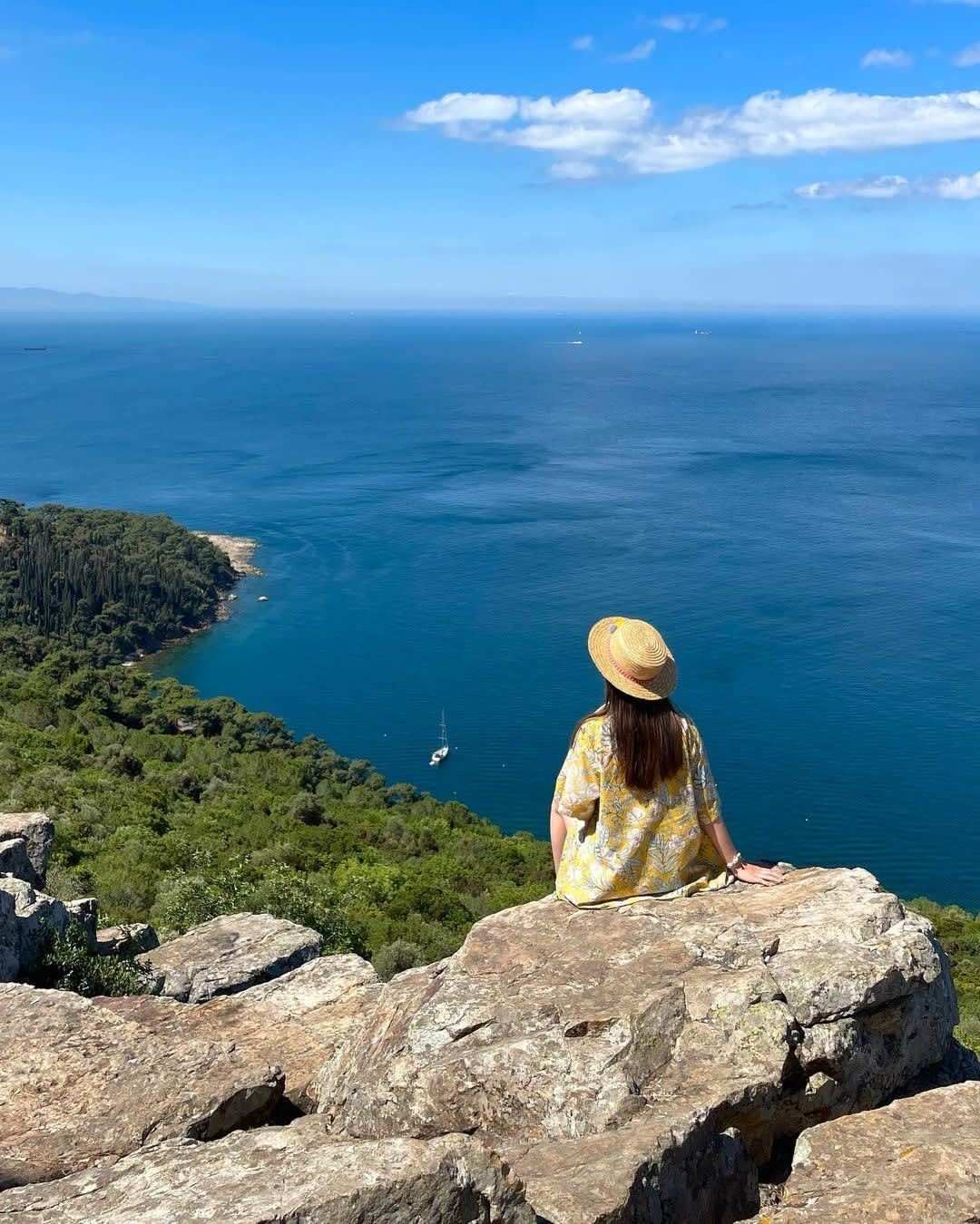 From Istanbul: Full-Day Princes’ Island Tour with Lunch