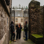 Royal Mile and Edinburgh Castle Small Group Walking Tour