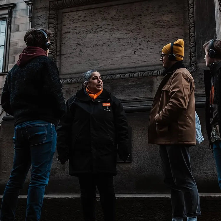 Royal Mile and Edinburgh Castle Small Group Walking Tour