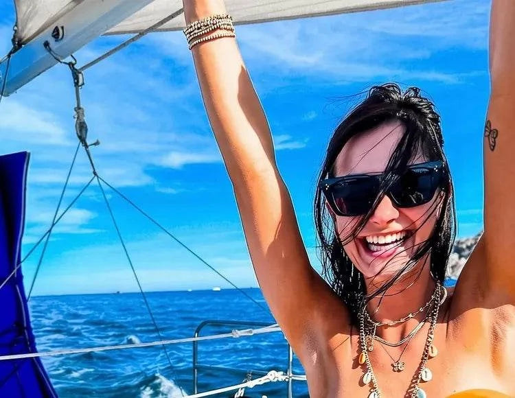 Cabo San Lucas Snorkeling Cruise with Open Bar and Lunch