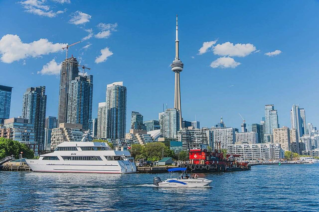 Toronto City, Film Locations and Harbour Day Tour