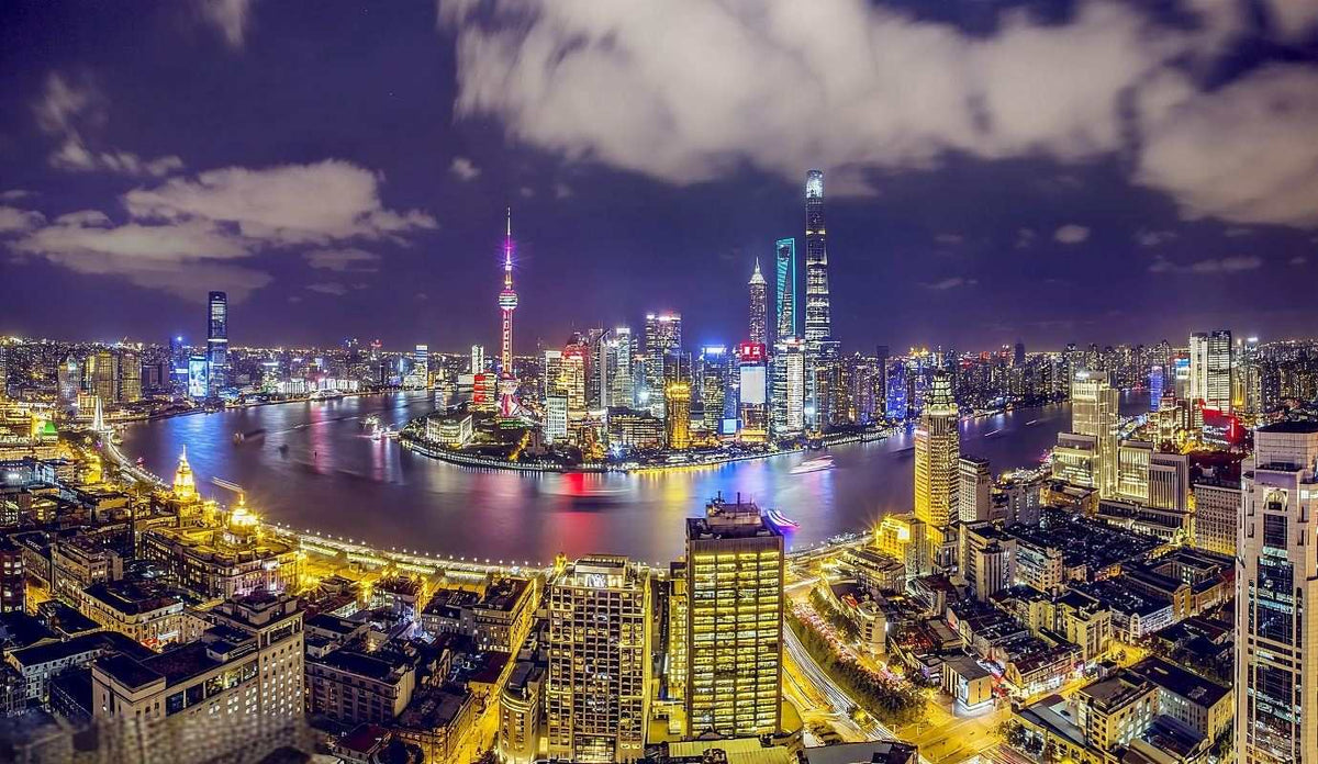Shanghai must-visit route Oriental Pearl Radio & Television Tower
