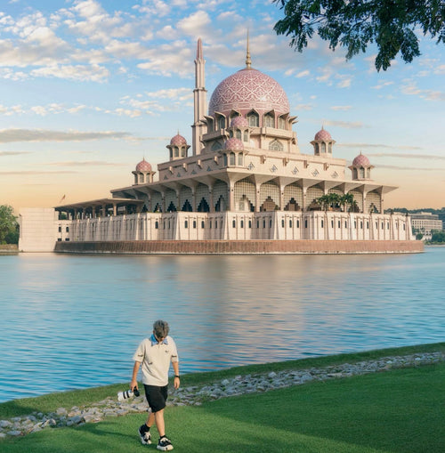 1 Day Tour to Batu Caves Putra Mosque Putrajaya Lake