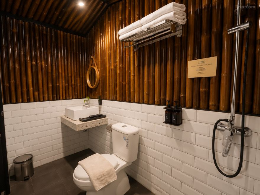 Luxury Camp Riverside Pangalengan by Horison