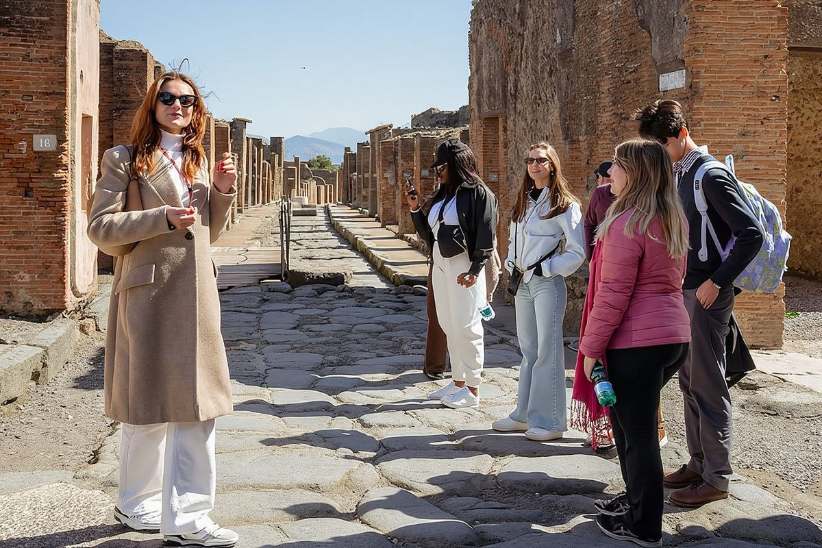 Pompeii Small Group Tour  Tickets Included