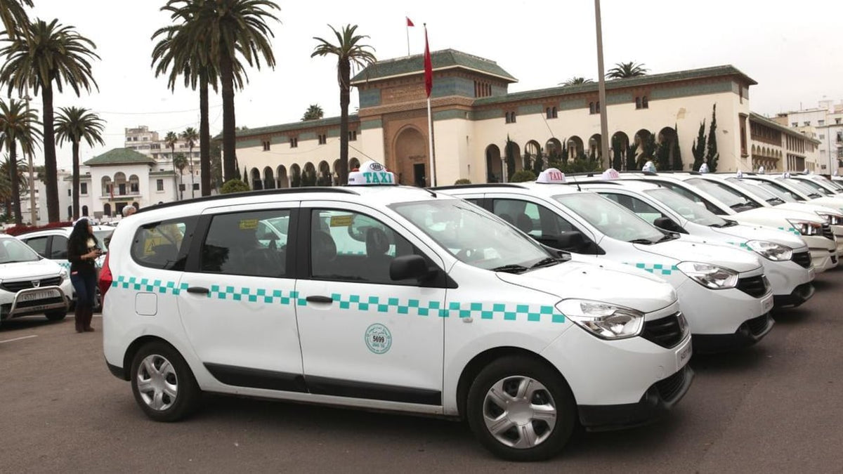 Private Taxi Transfer from Merzouga to Fes Morocco