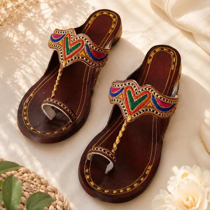 Merzougs Handmade brown leather Kolhapuri sandals with colorful embroidered upper and gold bead embellishments on toe ring flats